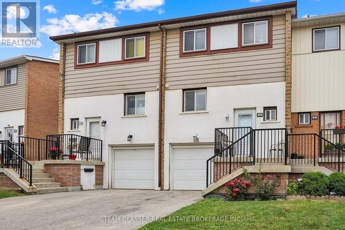 90 - 98 Moregate Crescent, Brampton (Central Park), ON - Outdoor With Exterior