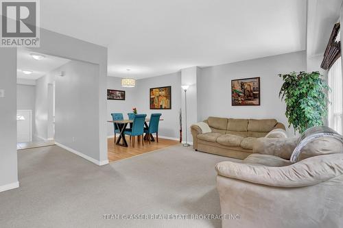 90 - 98 Moregate Crescent, Brampton (Central Park), ON - Indoor Photo Showing Living Room