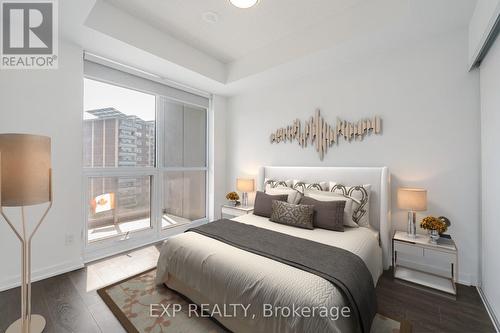 402 - 36 Forest Manor Road, Toronto, ON - Indoor Photo Showing Bedroom