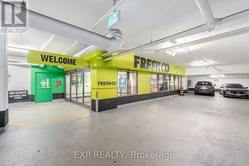 402 - 36 Forest Manor Road, Toronto, ON - Indoor Photo Showing Garage