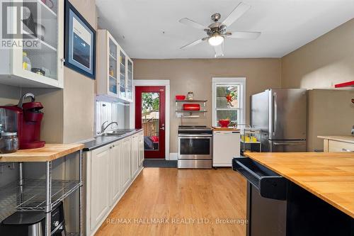 430 Perth Avenue, Toronto, ON - Indoor Photo Showing Kitchen With Double Sink