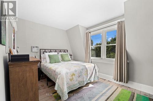 430 Perth Avenue, Toronto, ON - Indoor Photo Showing Bedroom