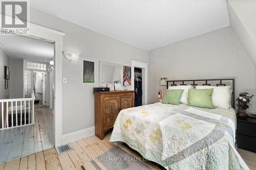 430 Perth Avenue, Toronto, ON - Indoor Photo Showing Bedroom