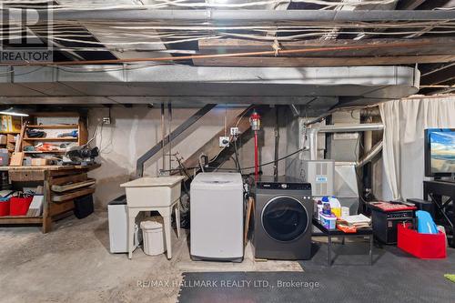 430 Perth Avenue, Toronto, ON - Indoor Photo Showing Laundry Room