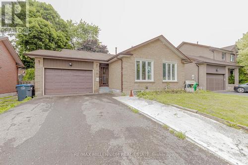 34 Archibald Street, Brampton, ON - Outdoor With Facade