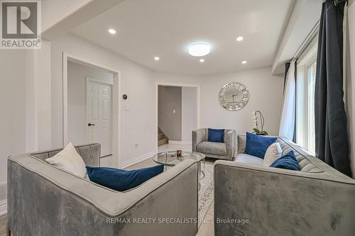 75 Wooliston Crescent, Brampton, ON - Indoor