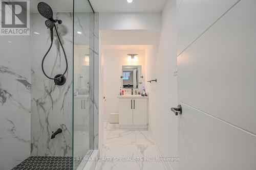 75 Wooliston Crescent, Brampton, ON - Indoor Photo Showing Bathroom