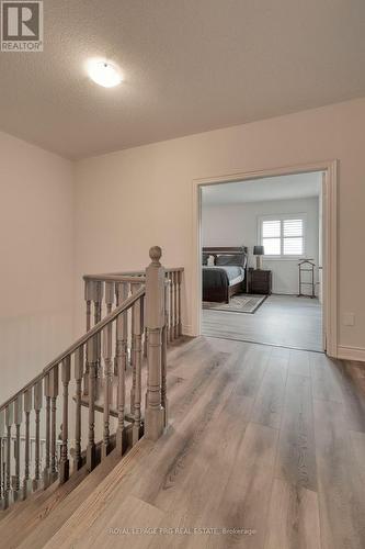 61 Cattail Crescent, Hamilton (Waterdown), ON - Indoor Photo Showing Other Room