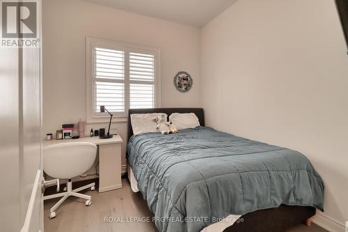 61 Cattail Crescent, Hamilton (Waterdown), ON - Indoor Photo Showing Bedroom