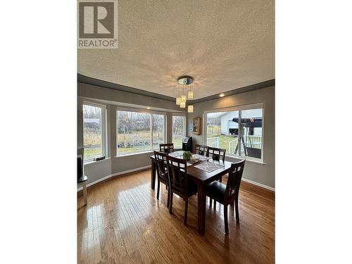 2621 Misty Crescent, Williams Lake, BC - Indoor Photo Showing Dining Room