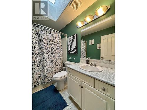 2621 Misty Crescent, Williams Lake, BC - Indoor Photo Showing Bathroom