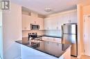 619 - 7325 Markham Road, Markham (Cedarwood), ON  - Indoor Photo Showing Kitchen With Double Sink With Upgraded Kitchen 