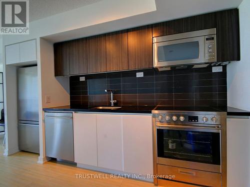 1205 - 75 Queens Wharf Road, Toronto, ON - Indoor Photo Showing Kitchen