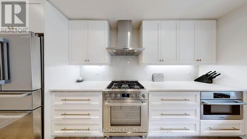 26 Hollyhock Court, Toronto, ON - Indoor Photo Showing Kitchen With Upgraded Kitchen