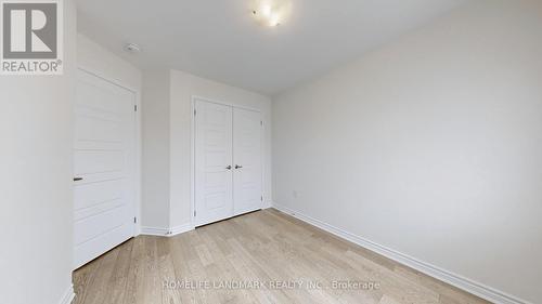 26 Hollyhock Court, Toronto, ON - Indoor Photo Showing Other Room