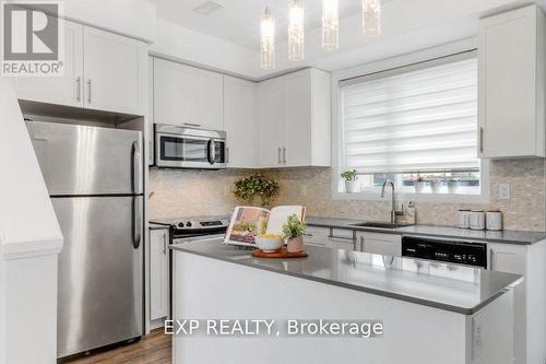 283 Downsview Park, Toronto W05, ON - Indoor Photo Showing Kitchen With Stainless Steel Kitchen With Upgraded Kitchen