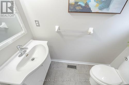 70 Penbridge Circle, Brampton, ON - Indoor Photo Showing Bathroom