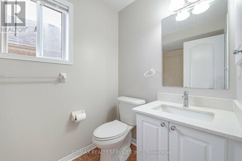 70 Penbridge Circle, Brampton, ON - Indoor Photo Showing Bathroom