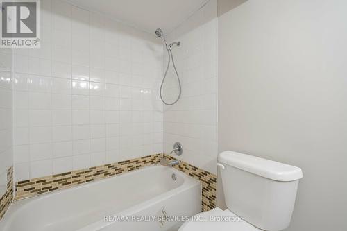 70 Penbridge Circle, Brampton, ON - Indoor Photo Showing Bathroom