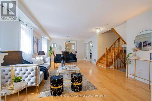 6 Maple Beach Crescent, Brampton, ON - Indoor