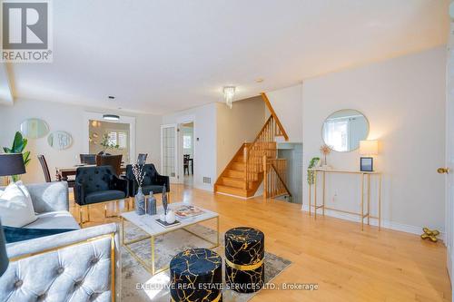 6 Maple Beach Crescent, Brampton, ON - Indoor Photo Showing Living Room