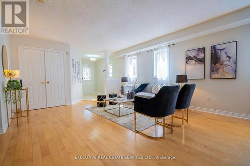 6 Maple Beach Crescent, Brampton, ON - Indoor