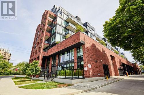 628 - 2799 Kingston Road, Toronto (Cliffcrest), ON - Outdoor