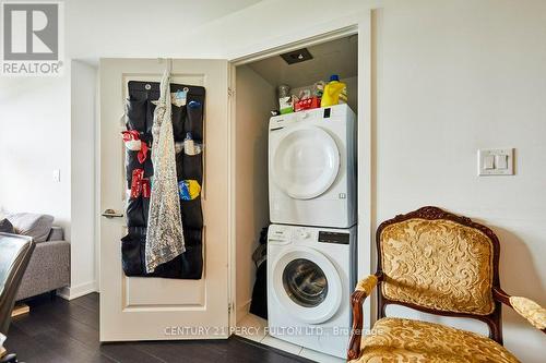 628 - 2799 Kingston Road, Toronto (Cliffcrest), ON - Indoor Photo Showing Laundry Room