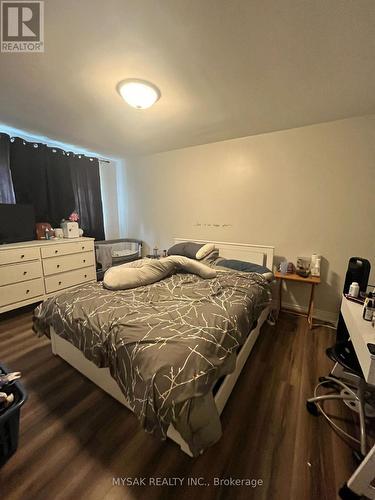 326 Saguenay Avenue, Oshawa (Mclaughlin), ON - Indoor Photo Showing Bedroom