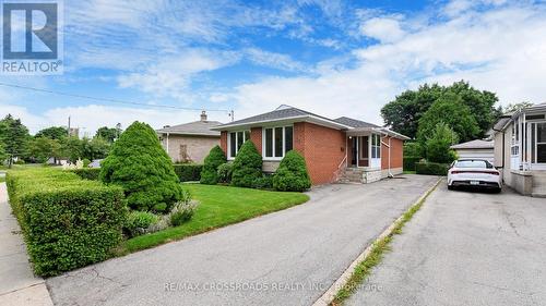 35 Murmouth Road, Toronto, ON - Outdoor