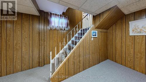 35 Murmouth Road, Toronto, ON - Indoor Photo Showing Other Room