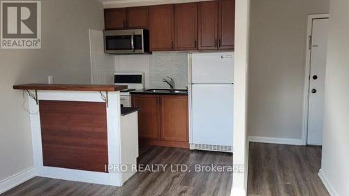 46 Twenty Second Street W, Toronto, ON - Indoor Photo Showing Kitchen