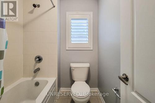 47 Fleming Crescent, Haldimand, ON - Indoor Photo Showing Bathroom