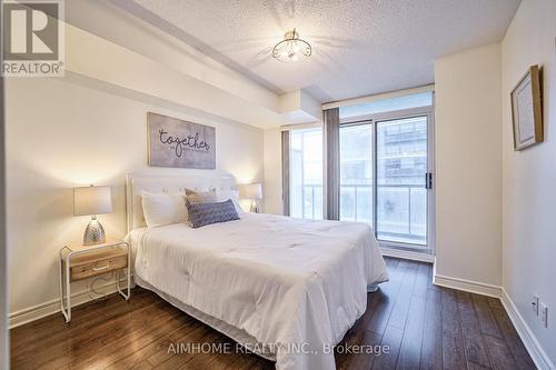 2708 - 30 Grand Trunk Crescent, Toronto, ON - Indoor Photo Showing Bedroom
