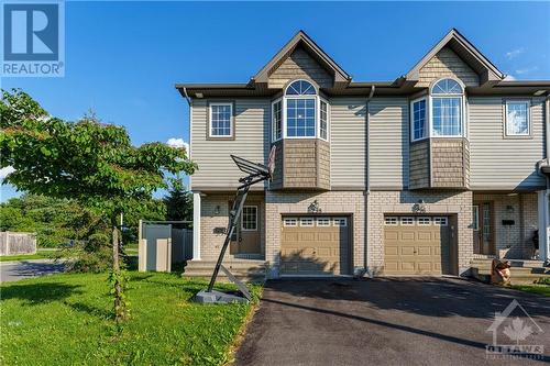 298 Macoun Circle, Ottawa, ON - Outdoor With Facade