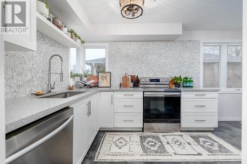 70 Crocus Drive, Toronto E04, ON - Indoor Photo Showing Kitchen With Upgraded Kitchen