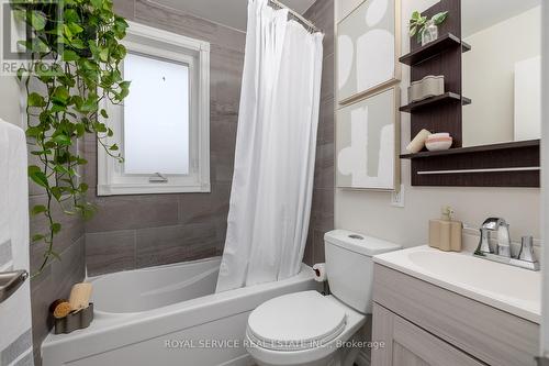70 Crocus Drive, Toronto E04, ON - Indoor Photo Showing Bathroom