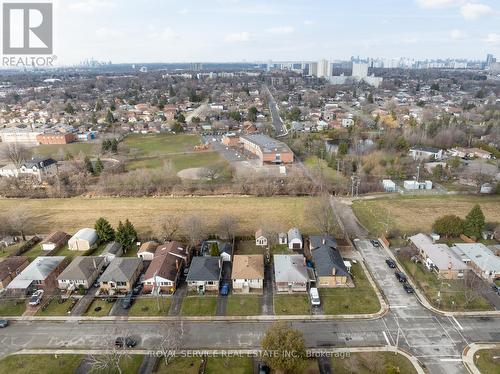 70 Crocus Drive, Toronto E04, ON - Outdoor With View