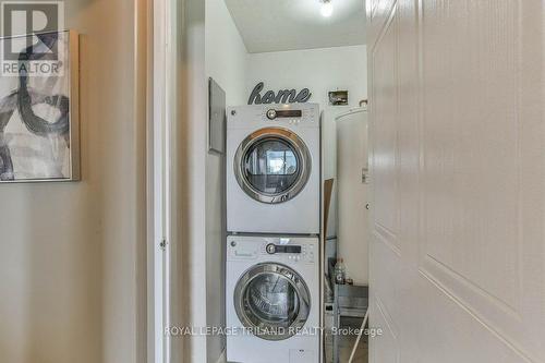 1001 - 570 Proudfoot Lane, London, ON - Indoor Photo Showing Laundry Room