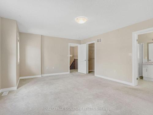 52-52 Dolomiti Crt, Hamilton, ON - Indoor