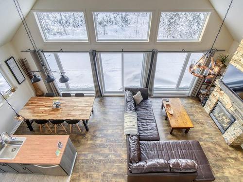 Vue d'ensemble - 46 Imp. Du Cerf, Lac-Supérieur, QC - Indoor Photo Showing Living Room