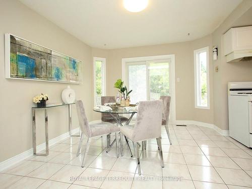 41 Tipton Cres, Ajax, ON - Indoor Photo Showing Dining Room