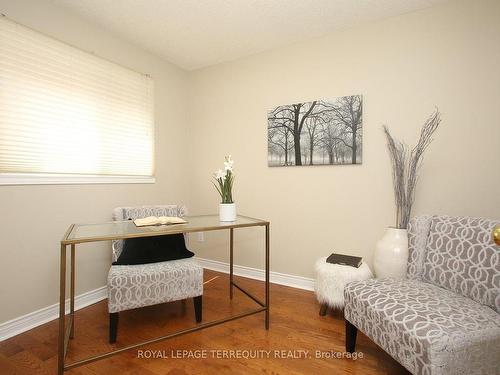 41 Tipton Cres, Ajax, ON - Indoor Photo Showing Bedroom