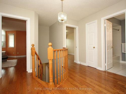 41 Tipton Cres, Ajax, ON - Indoor Photo Showing Other Room