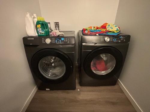 Laundry room - 46 Rue King, Grenville, QC - Indoor Photo Showing Laundry Room