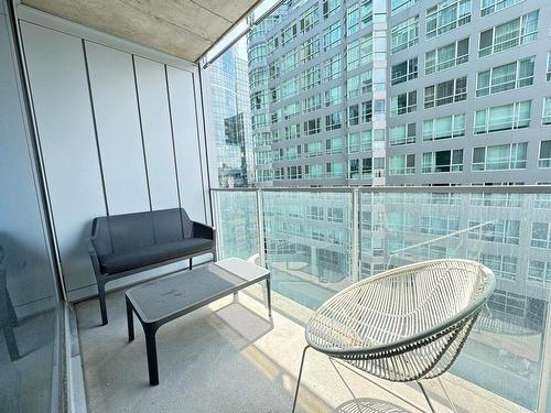 Balcon - 1309-1155 Rue De La Montagne, Montréal (Ville-Marie), QC - 