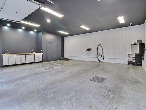 Garage - 475 Ch. Du Sanctuaire, Sherbrooke (Fleurimont), QC - Indoor Photo Showing Garage