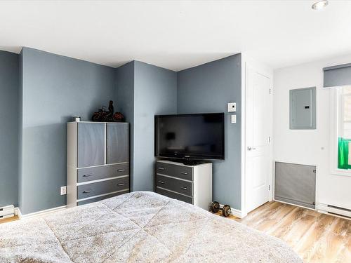 Master bedroom - 625  - 631 Av. De Grand-Mère, Shawinigan, QC - Indoor Photo Showing Bedroom