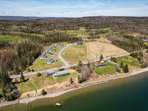 7 Bell Bay Way, Baddeck, NS 