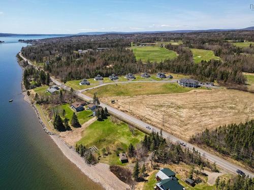 7 Bell Bay Way, Baddeck, NS 